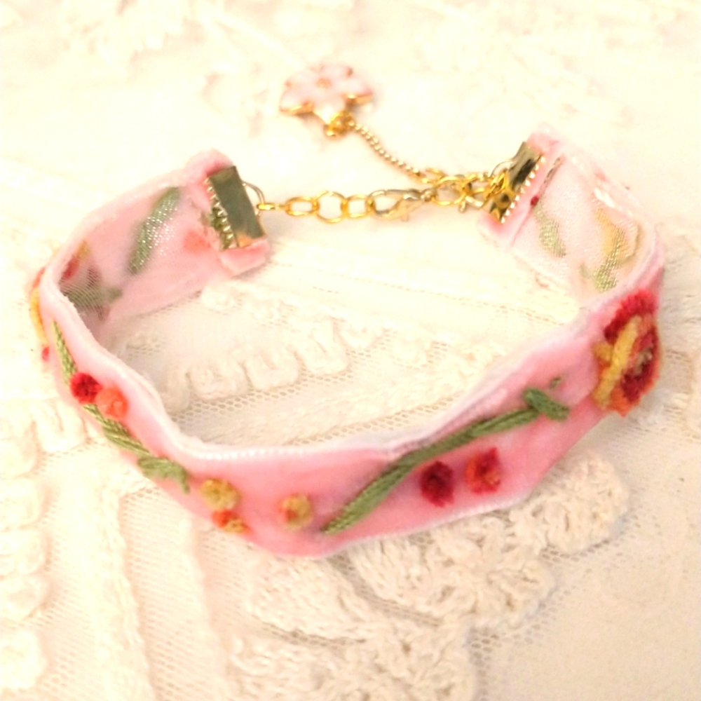 Velvet Ribbon Embroidered Floral Bracelet